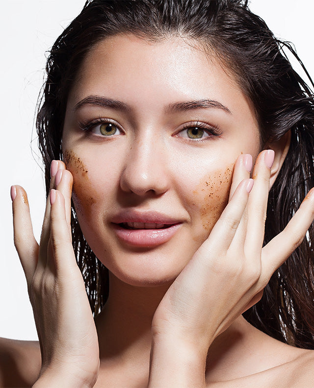 AHA vs. BHA for a Skin Exfoliant: Which Is Better and Why? - Franz Skincare USA