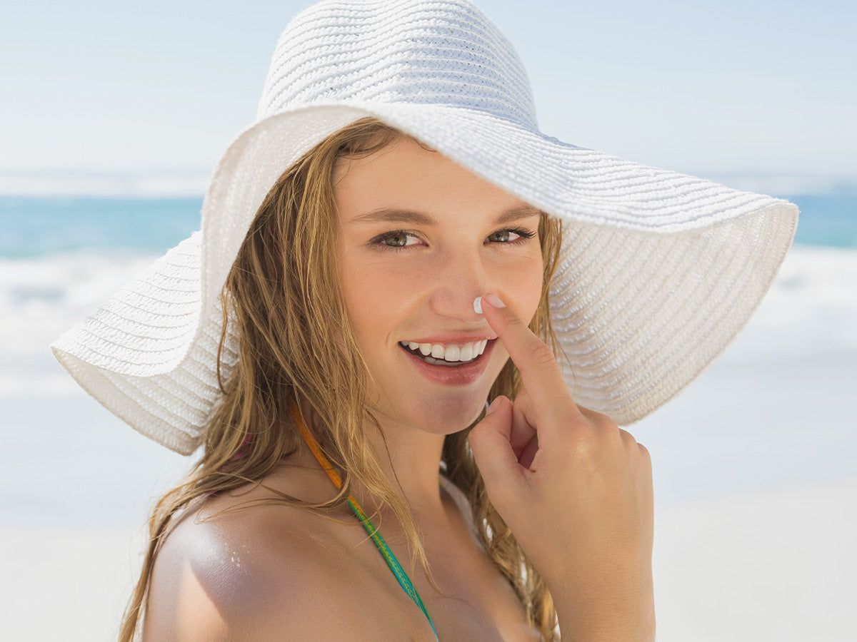 5 Ways to Shift Your Skincare Routineto Warmer Weather