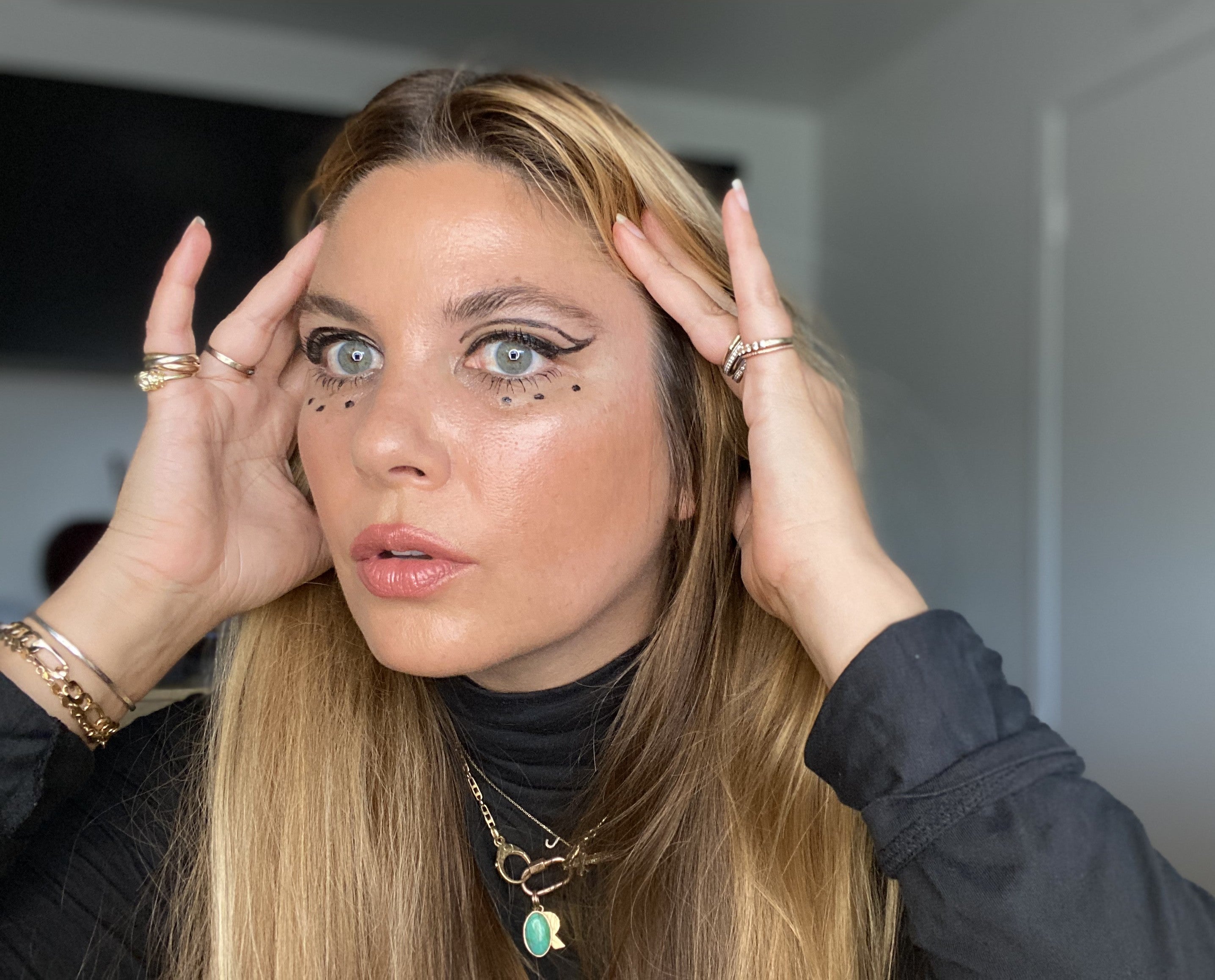 How to Prepare Your Face Before Applying Makeup - Franz Skincare USA